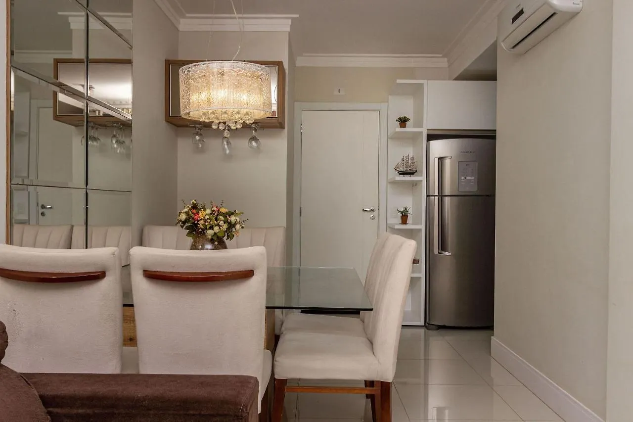 Apartment Riomaggiore 204: Beachfront Comfort with Inclusive Amenities Bombinhas